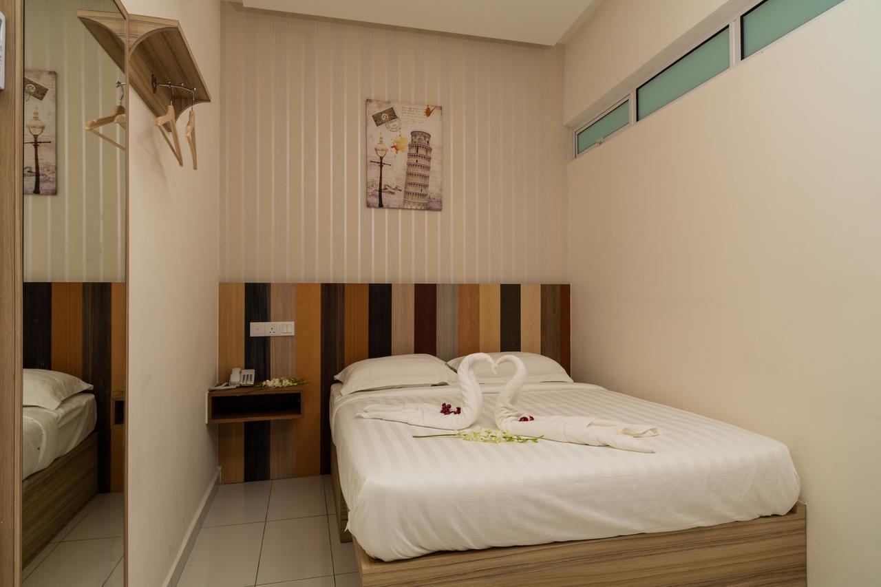 Hotel Uptown Subang Airport Shah Alam Exterior foto