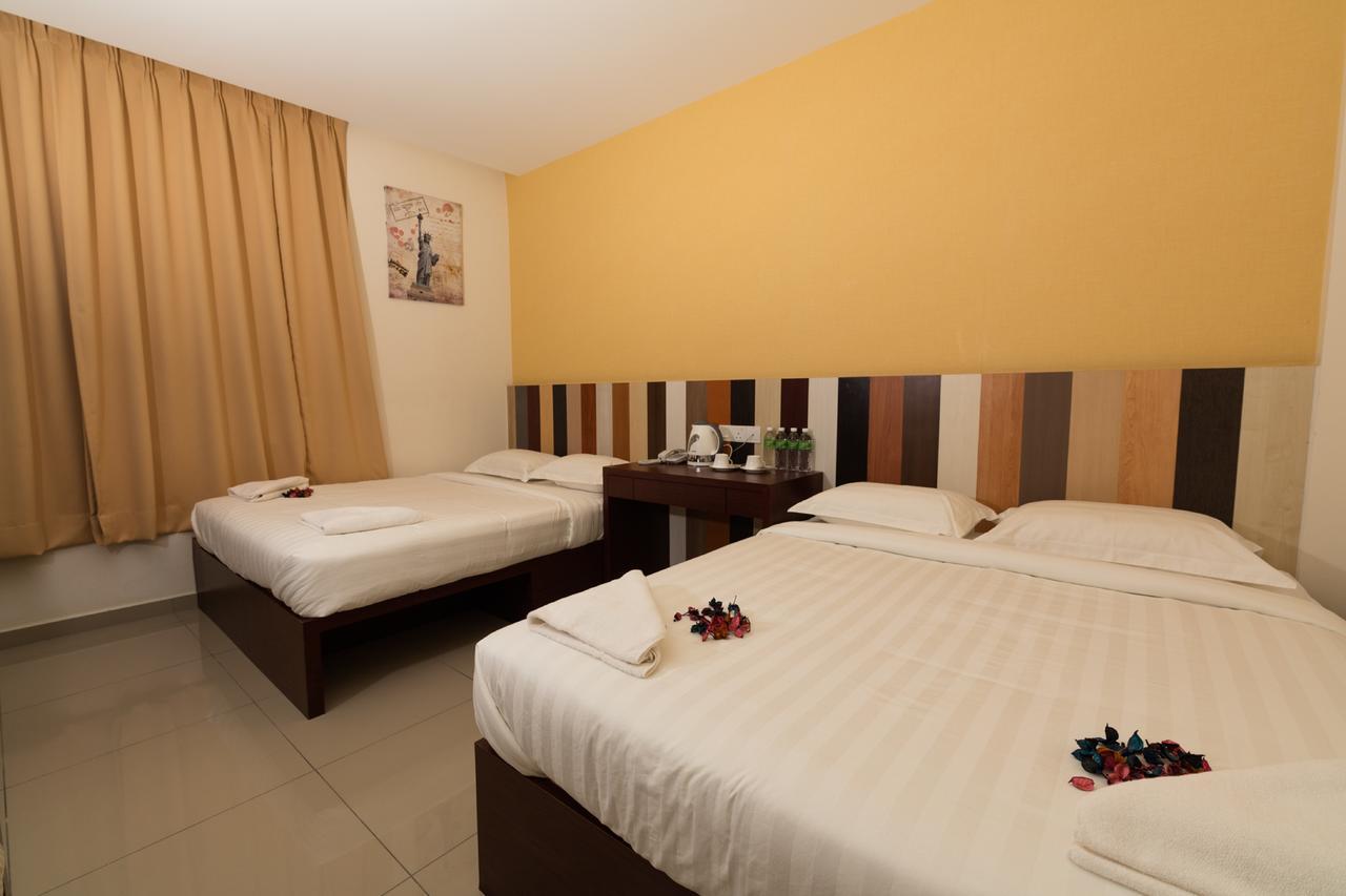 Hotel Uptown Subang Airport Shah Alam Exterior foto
